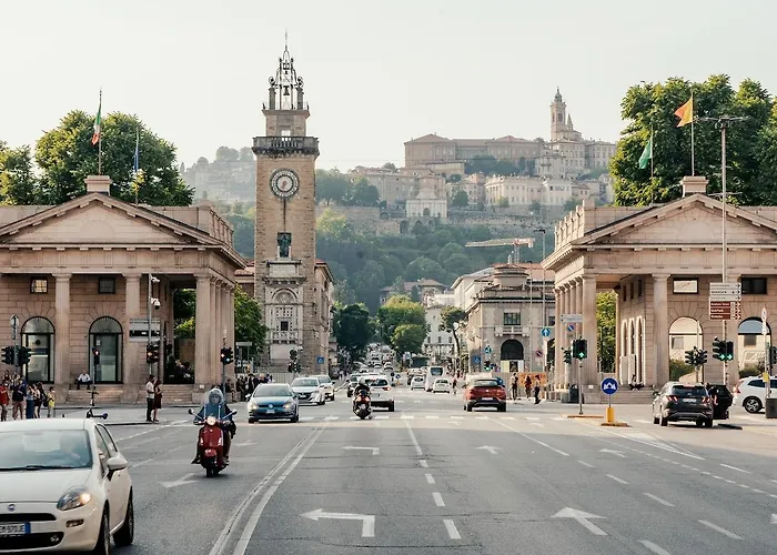 아파트 Bilocale Con Terrazzo E Garage In Centro *