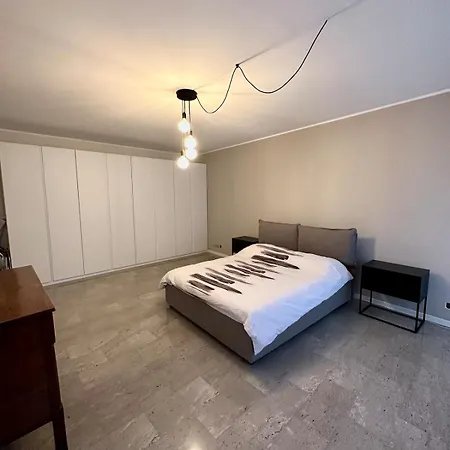 Bilocale Con Terrazzo E Garage In Centro 公寓