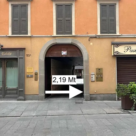 公寓 Bilocale Con Terrazzo E Garage In Centro 贝尔加莫